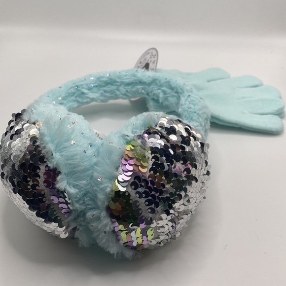 Olly & Friends Girl Sequin Earmuffs & Gloves SZ 4-6X Aqua Soft And Warm Winter - Picture 4 of 6